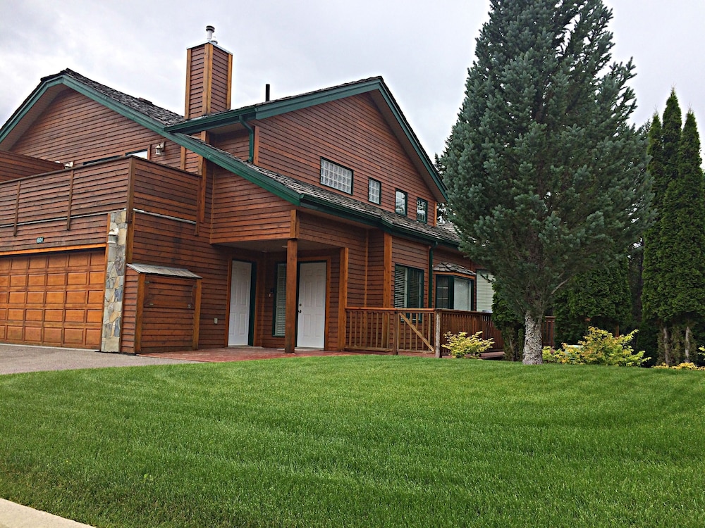 Fairmont Creek Property Rentals Marble Canyon