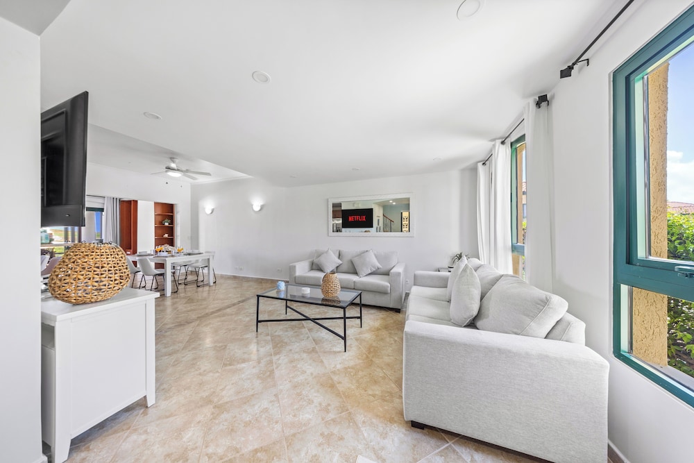 Tierra del Sol Resort by Bocobay