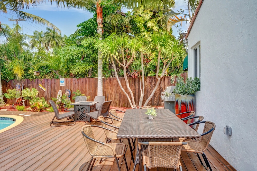 4BD House with Private Heated Pool view 2
