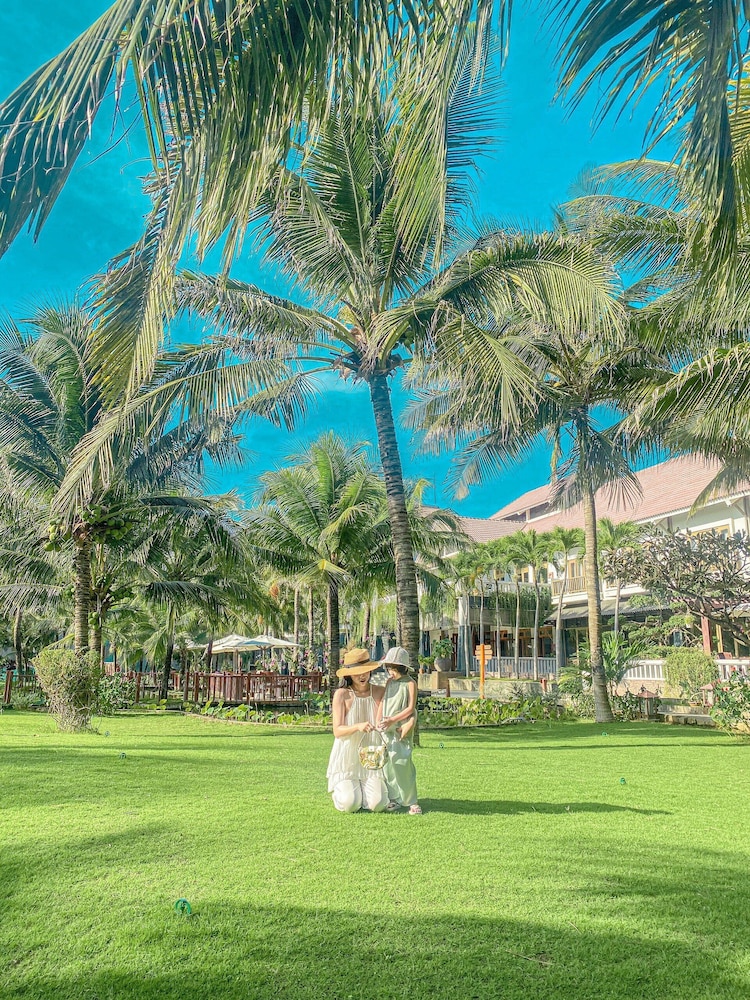 Sonata Resort & Spa
