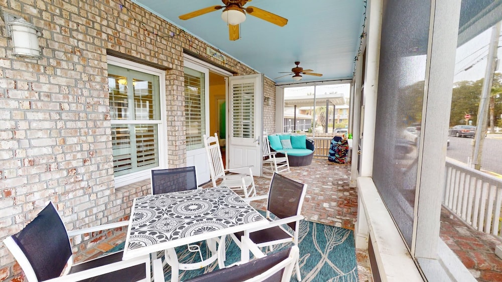 15 17th Street by Tybee Vacation Rentals
