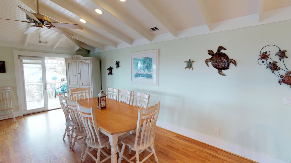 203 Butler Avenue by Tybee Vacation Rentals