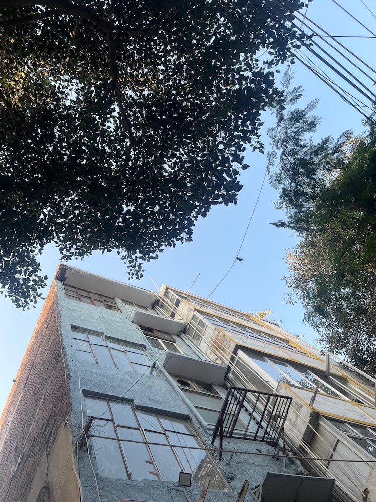 Roomshala Hotel Golden Residency