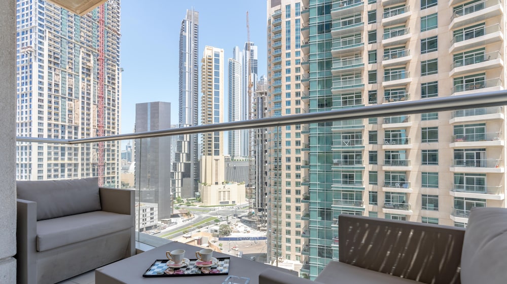 Dream Inn Dubai Apartments - Burj Views
