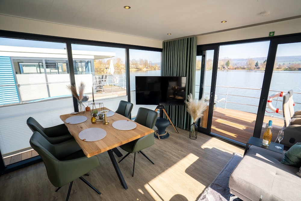 Houseboat in Weserbergland With Lake View