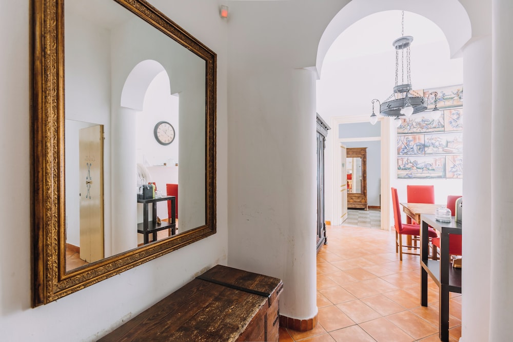 Real Umberto Apartments by WonderfuI Italy