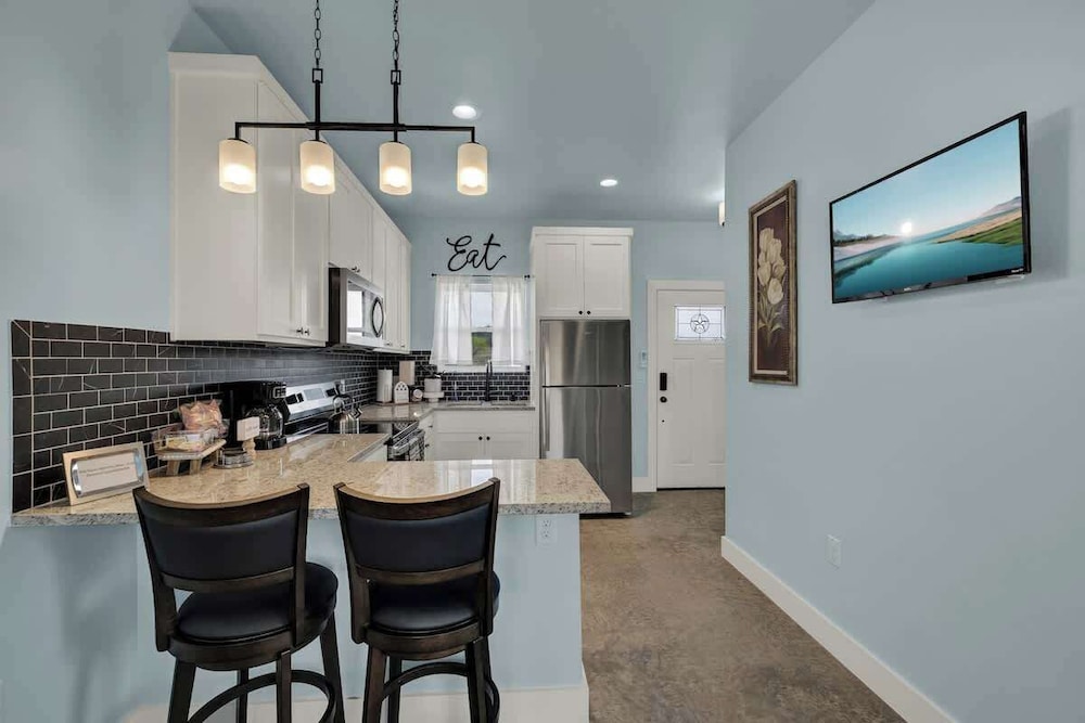 Cozy Casita With Hot Tub Six Minutes From Main Street