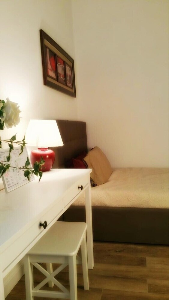 Garden House - Luxury Guest House