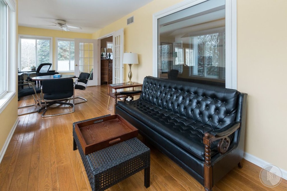 Bay View Loft