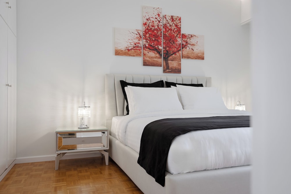 Athens Golden Light Premium Residence