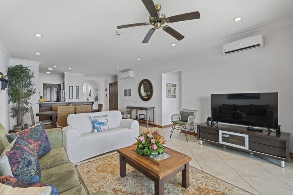 Stunning Condo with Panoramic Beach, Ocean, and Mountain Views in Playa Flamingo