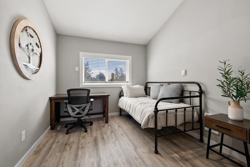 Tumalo Ranch 4 Bedroom Home