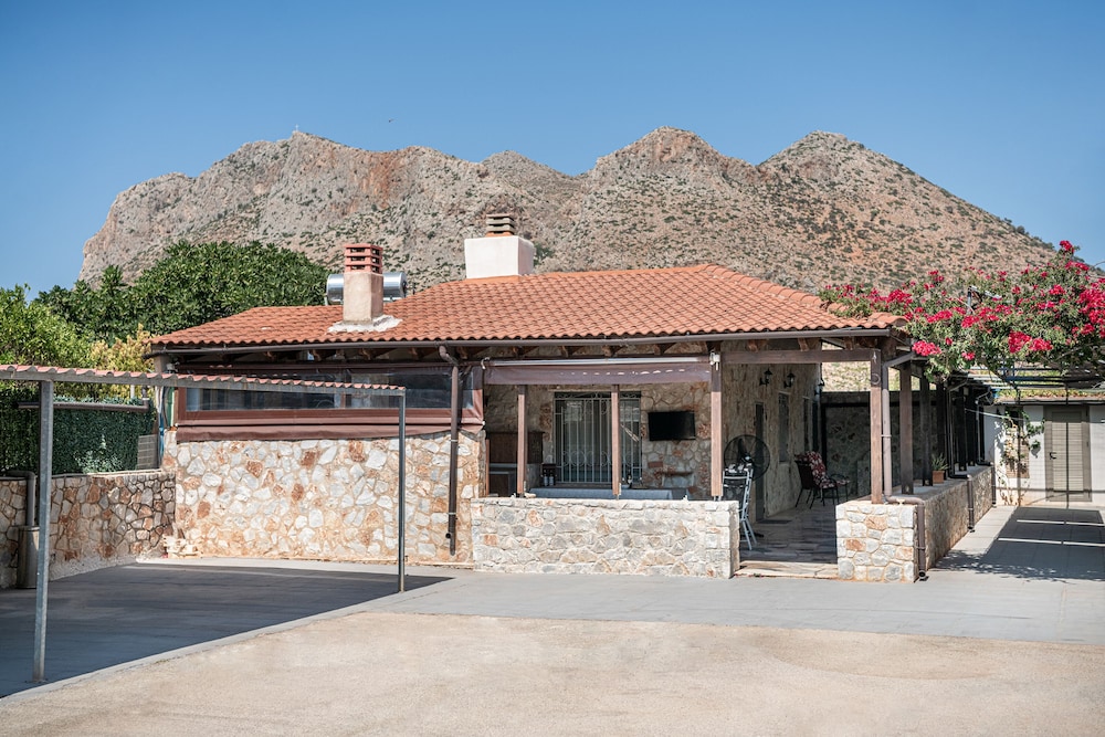 Alkistis Sweet Homes view 3