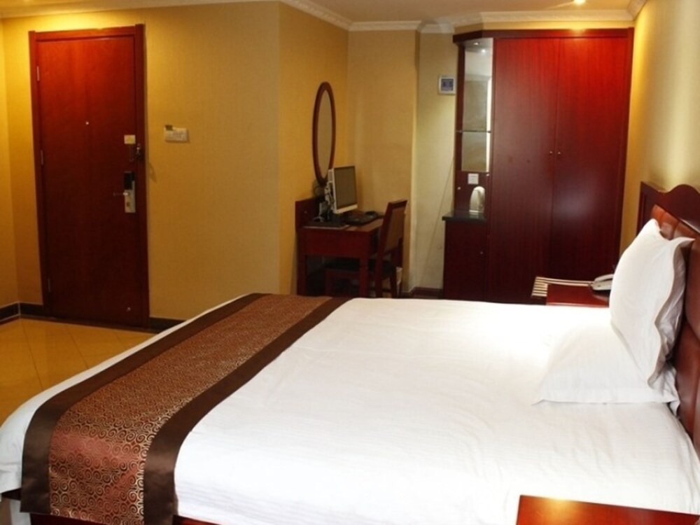 GreenTree Alliance ShiYan Middle BeiJing Road Jinling International Hotel