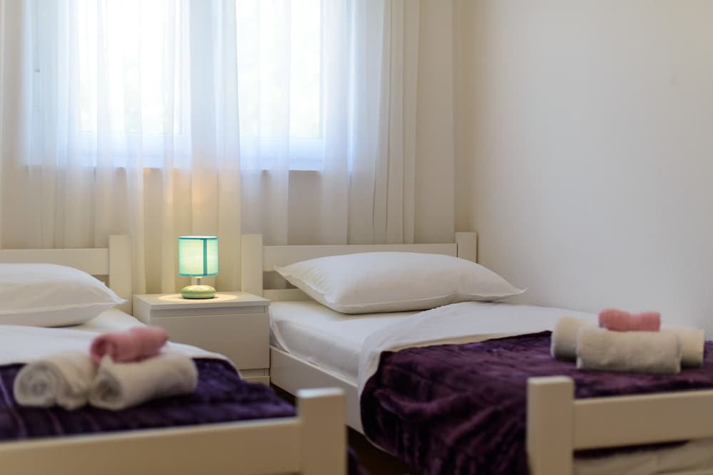 Apartment Center Trogir 1 view 3