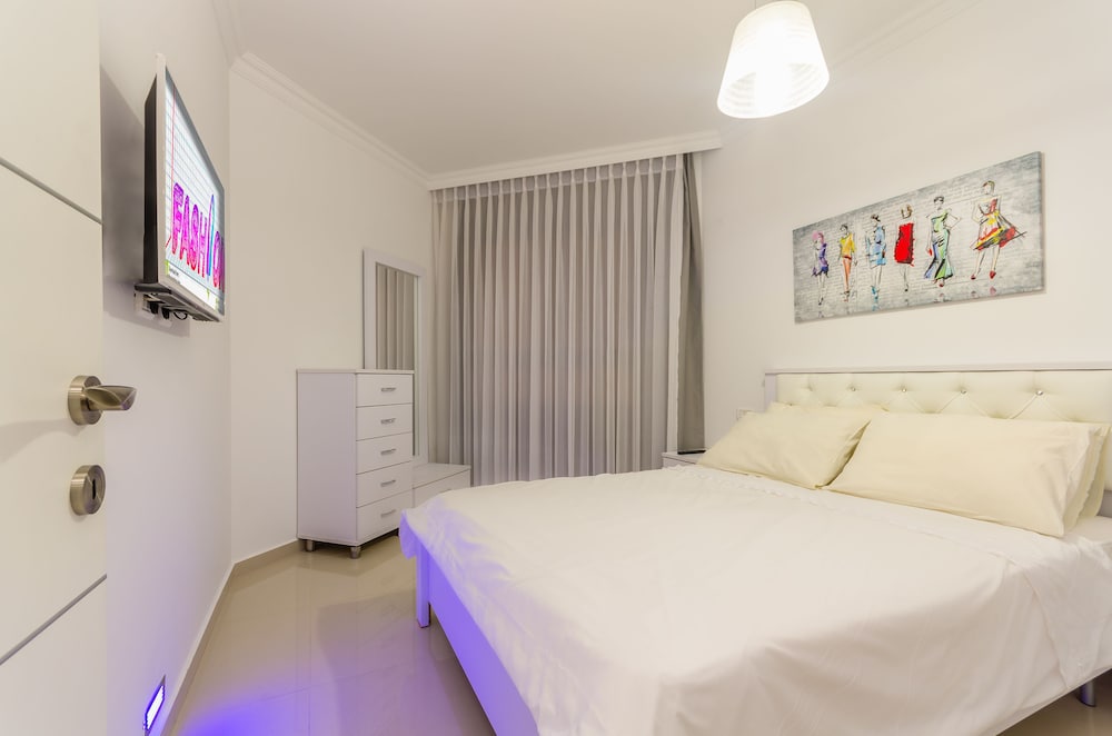 Luxury Suite by Sea of Galilee