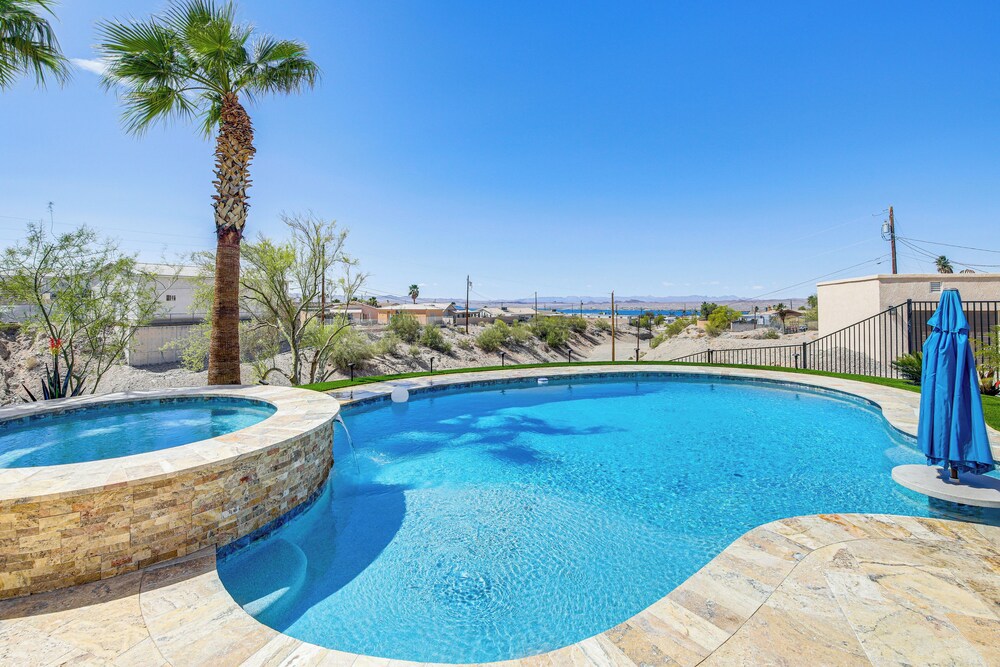 NEW Listing! Gorgeous Poolside Views: Havasu Haven