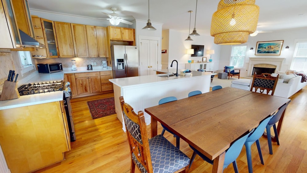 Miss Us Howl by Tybee Vacation Rentals