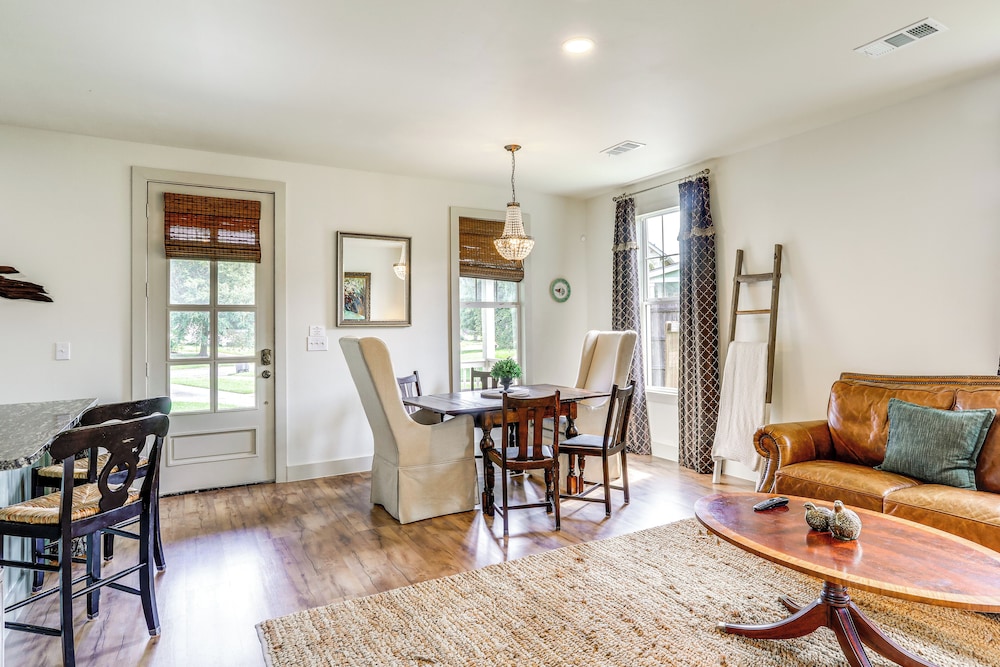 2 Mi to L'auberge Casino: Home w/ Large Yard!