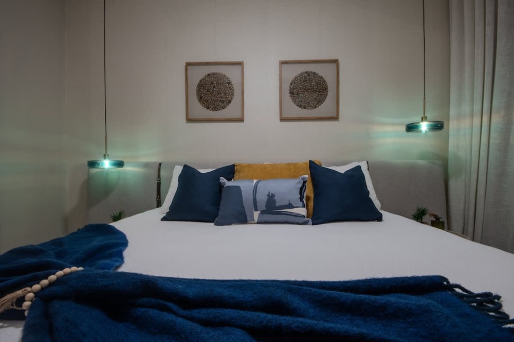NOK Stlyish 1BR Apartment by Vistacana Rentals