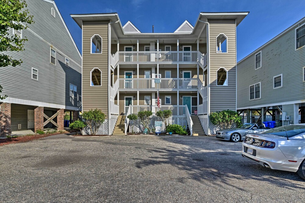 Walk to Surfside Beach: Studio w/ Covered Balcony view 4