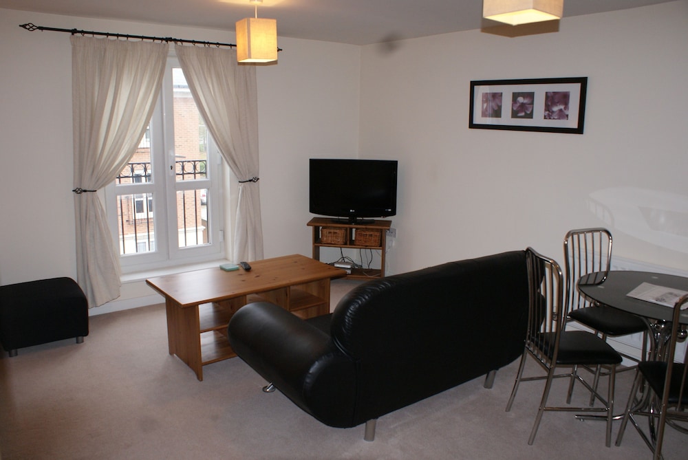 Brunel Crescent