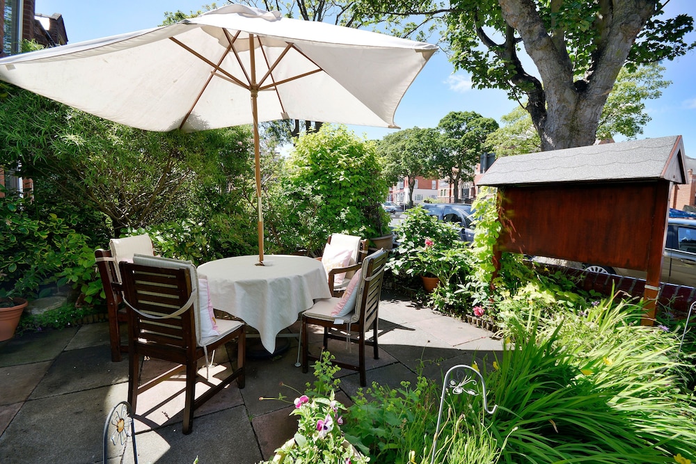North Bay Guest House