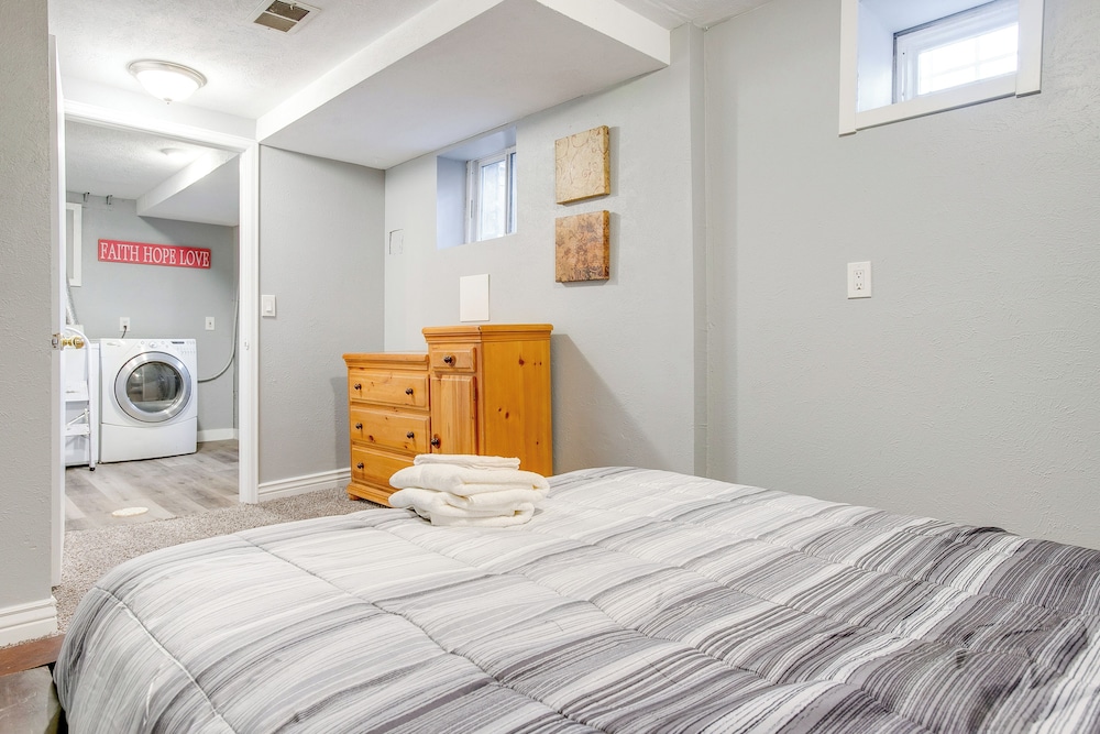< 1 Mi to Washington Park: Denver Vacation Rental