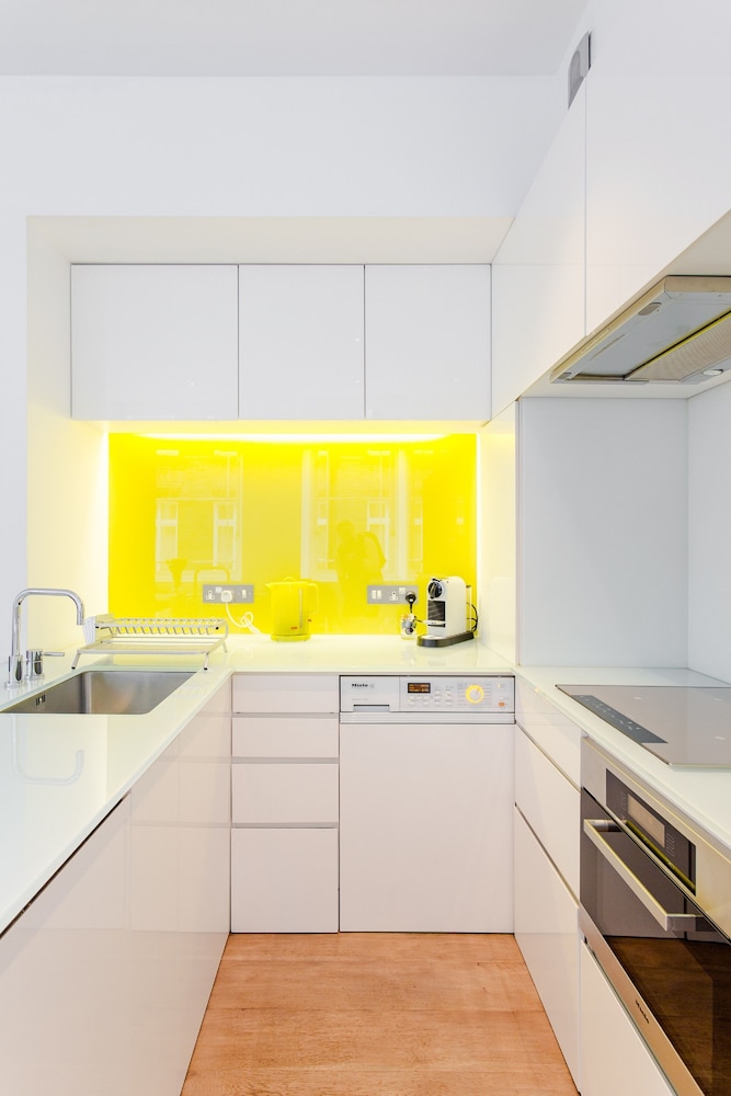 Oxford Circus Apartments