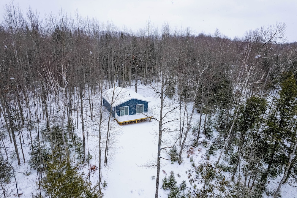 3 Mi to Lake Huron: Secluded Home in Rogers City