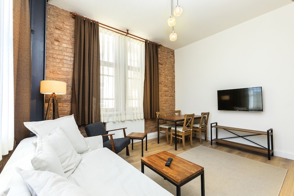 Raven Suites Old City Istanbul