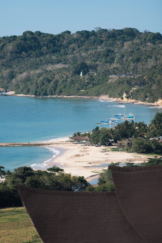 Ketanu Bamboo Lodge Sumba