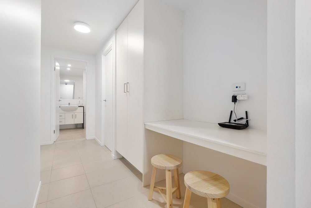 Drift South Holiday Apartments
