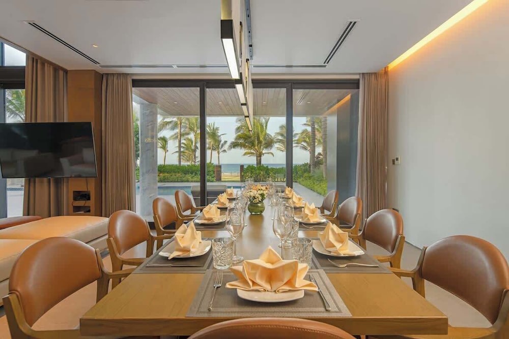 Elegant Retreat for Discerning Travelers