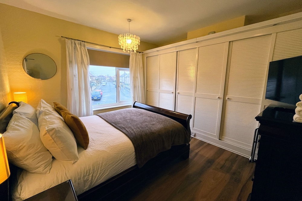 1 Lathom Avenue