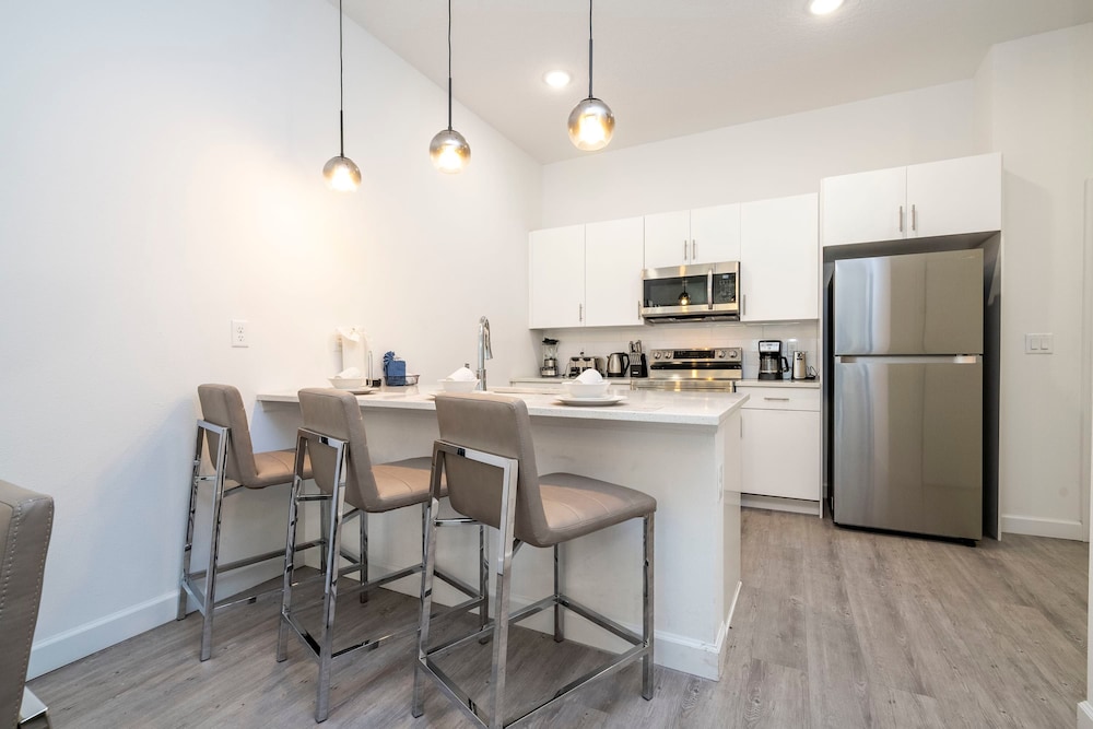 Brand new 4 Bed With Loft Villa for all