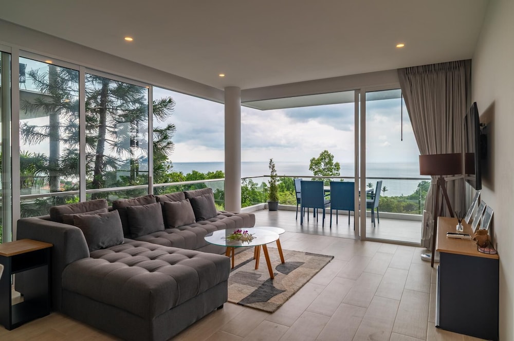 2bed SeaView Apartment in Bang Por KBR36