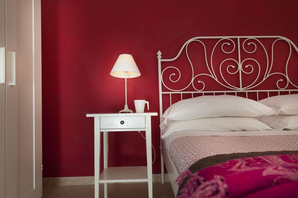 Bernini in Roma With 2 Bedrooms and 2 Bathrooms