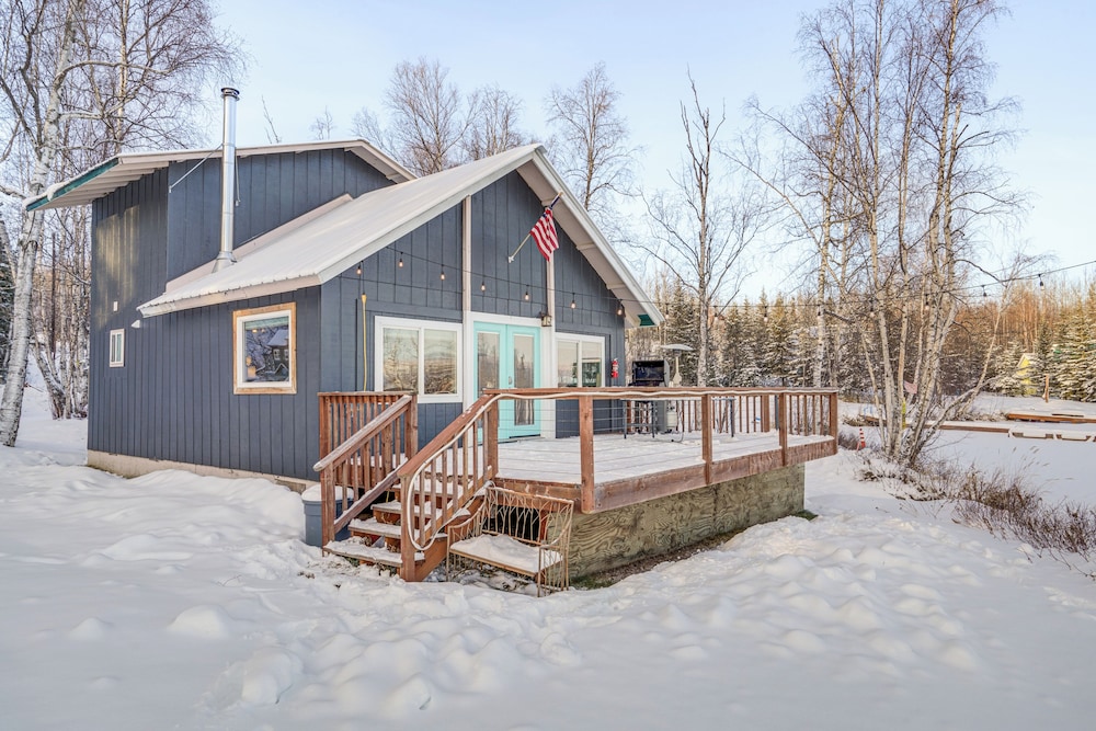 Scenic Waterfront Big Lake Home: Fish, Boat, Sled!