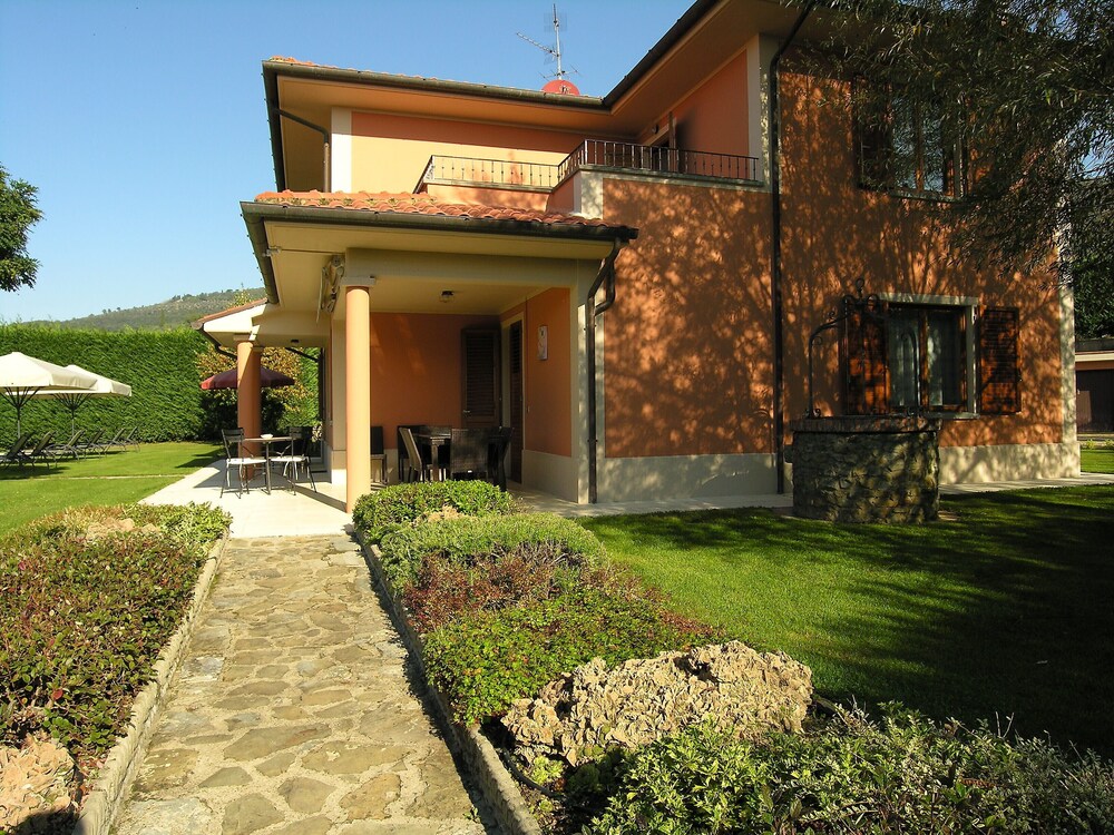 Photo 53