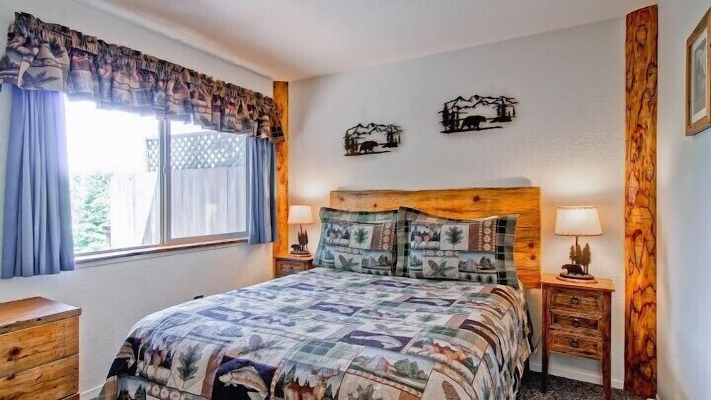 Scenic Wonders Alpine View 2 Bedroom view 2