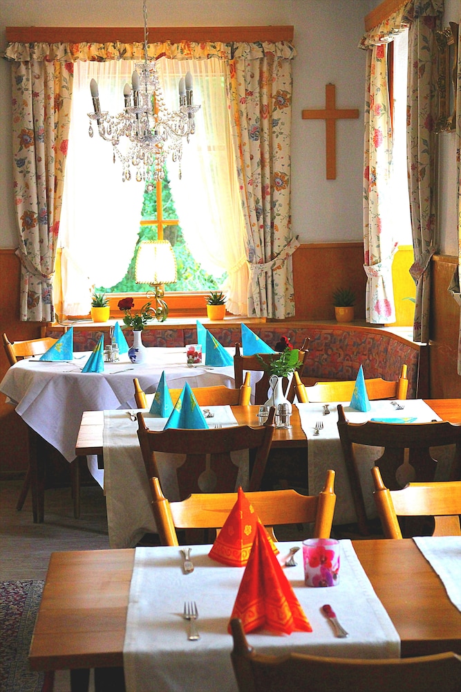 Zum Goldenen Rössle