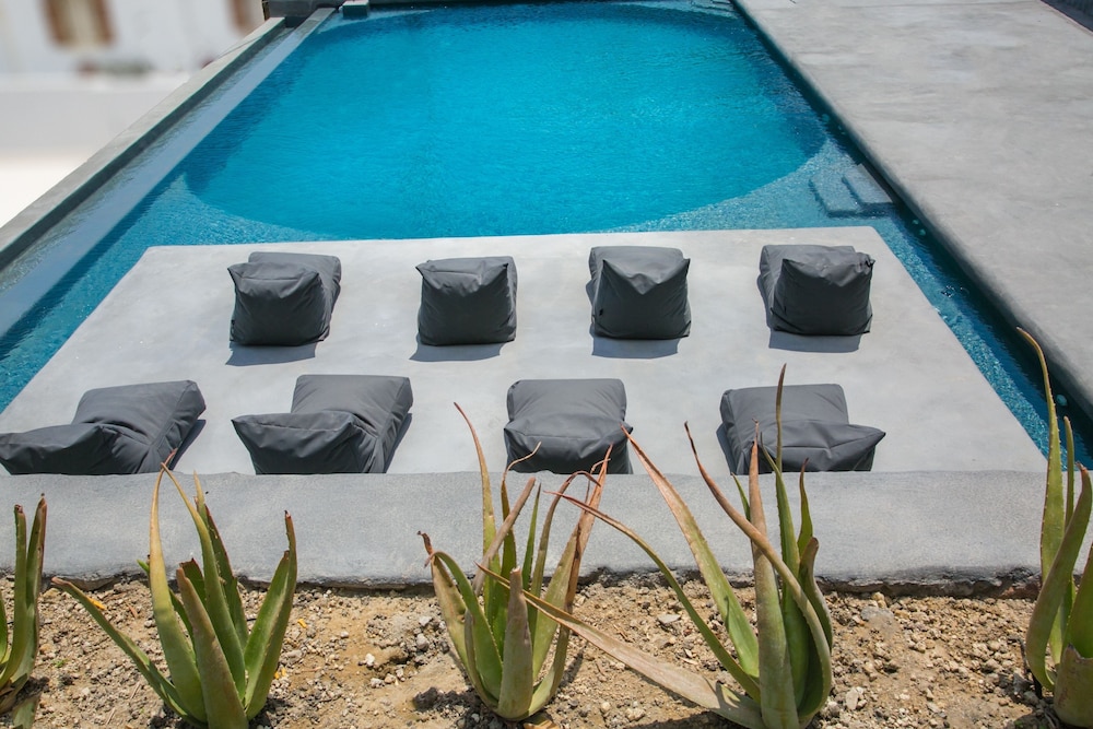 Santorini Villas