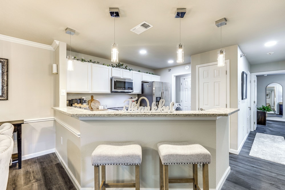 San Antonio Condo: 10 Mi to Dtwn!