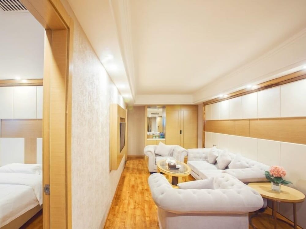 GreenTree Inn Shantou Jinping District Leshan Road Hotel