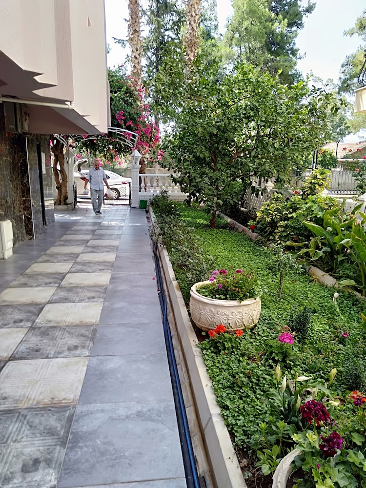 Gunay Pansiyon Antalya