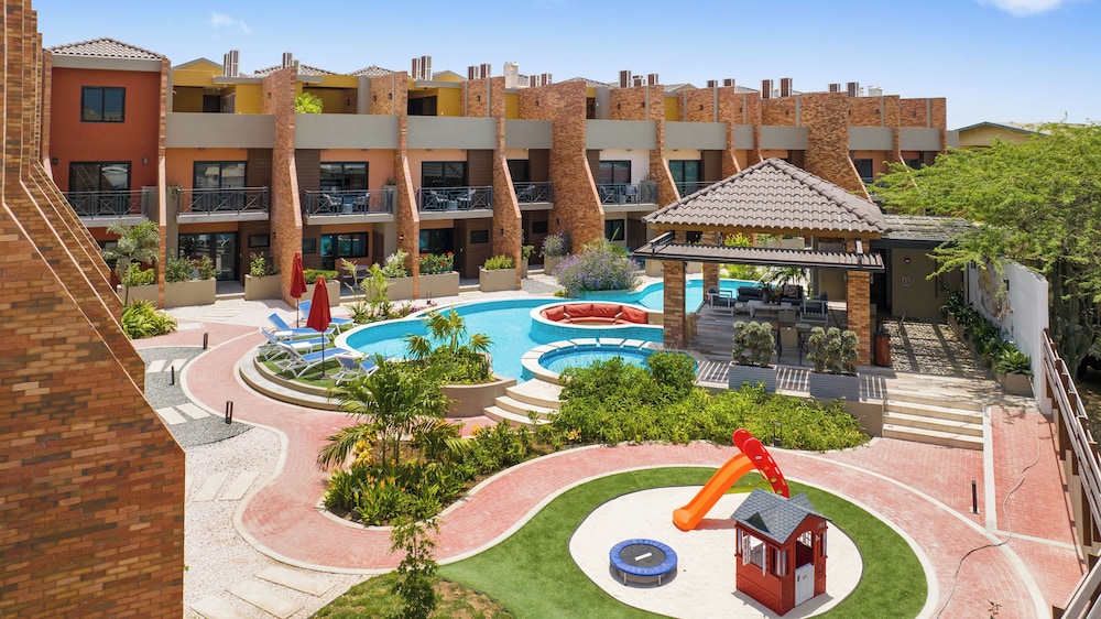 Bocobay Porta al Sole Condos