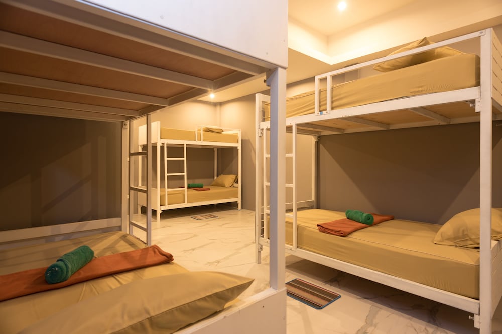 2 Rocks Boutique Hostel