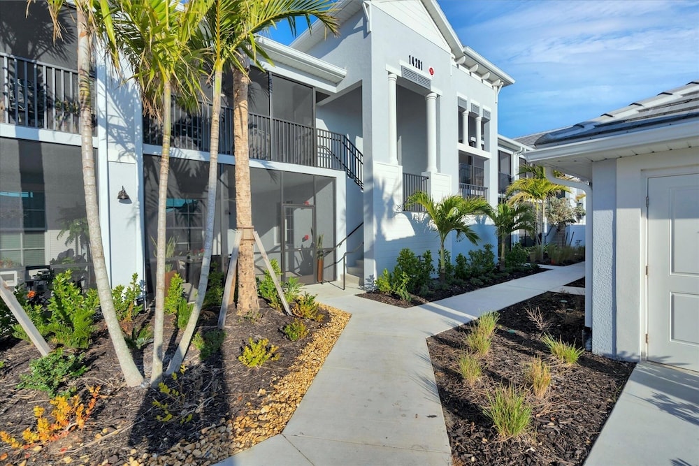 Heritage Landing Golf Club 27 night minimum 2 Bedroom Condo 2 Condo
