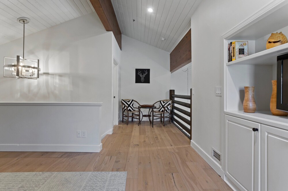 Trail's End Lodge at Deer Valley Resort - Three Bedroom Residence with Spa #501 3 Condo